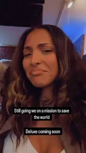 Had the best time at the El Rey theatre with @teedramoses ❤️✨ best crowd  ever thank you all for coming !