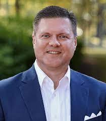 Mark Stelling's Instagram, Twitter & Facebook