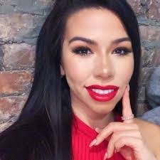 Joy Lara's Instagram, Twitter & Facebook