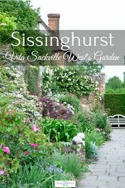 Sissinghurst Castle In 2020 Cottage Garden Plants English Country Gardens Garden Tours
