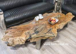 Baumscheibe tisch baumscheibentisch holz und beton einzigartig in ma couchtische couchtisch mit baumkante baumstamm selber bauen platte design couchtisch beistelltisch tisch naturholz. Baumstamm Couchtisch Mit Wildkante Der Tischonkel