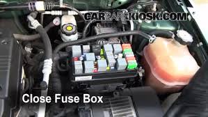 Rear defog, power windows right, memory seat module, power seat left, instrument panel fuse block , starter, brake booster, sunroof, antilock brake system pump, power windows left, antilock brake. Chevrolet Equinox 2005 Fuse Box Wiring Diagram