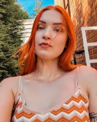 Happy Midsummer! 🌞 Oikein ihanaa ja rentouttavaa juhannusta!  @davedscissorhands https://www.instagram.com/davedscissorhands/ all the way  from LA, USA, using our Lemon Daisy