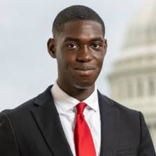 I am happy to share that I graduated Magna Cum Laude from Syracuse  University this past December with a double major in Policy Studies and  Writing & Rhetoric.