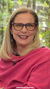 Marcy Craig's Instagram, Twitter & Facebook