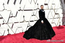 Billy porter revealed that he is living with hiv. ä»–è´äº† Billy Porterèº«è'— è¥¿è£é•·è£™ ç™»å¥§æ–¯å¡ æ¶å…‰å¥³æ˜Ÿé¢¨é‡‡ æ¯æ—¥é ­æ¢