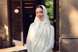 Gambar perkahwinan sultan kelantan di russia tersebar berita terkini di malaysia yang mengatakan agong kahwin miss moscow 2015 berdasarkan sumber berita dari portal berita russia ini, sultan berkahwin dengan ratu cantik russia. Rihana Oksana Gadai Cincin Rm 1 Juta