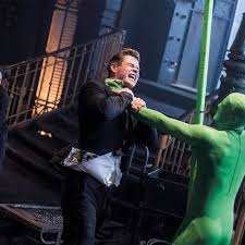 Mib intrernational imagine what he could become. Men In Black International BÄƒrbaÈ›i In Negru InternaÈ›ional 2019 Film Cinemagia Ro