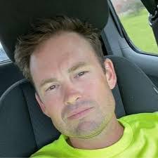 Brett Kummer's Instagram, Twitter & Facebook