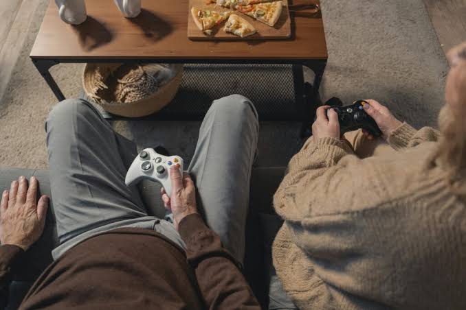 How to Stay Focused During Long Gaming Sessions: Tips for Gamers