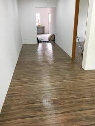 Mempunyai ketahanan yang tinggi, tidak mudah terbakar, tidak. Nak Pakai Vinyl Floor Wanita Ini Kongsi Pengalaman Guna Jenis American Vinyl Hias My