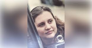 Gina Decarlo's Instagram, Twitter & Facebook