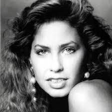 Denise Martell's Instagram, Twitter & Facebook