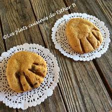 Les Plats Cuisines De Esther B Biscuits A La Melasse Pattes D Ours Gateau Aux Dattes Dessert Patte D Ours