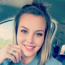 Renee Varney's Instagram, Twitter & Facebook