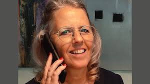 Karen had darmkanker: 'Trek die stekker er maar uit, riep ik'