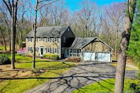 Find fireplace contractors near me on houzz before you hire a fireplace contractor in glastonbury, connecticut, shop through our network of over 70 local fireplace contractors. 99 Butler Dr Glastonbury Ct 06033 Estately Mls 170381229