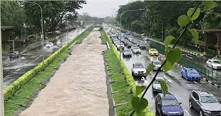 Flash floods were reported in some parts of singapore on saturday afternoon (apr 17) as heavy rain fell across the island. Five Flash Flood Spots To Avoid Articles Motorist