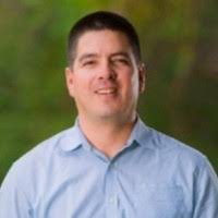 30+ perfiles de «Elvis Prado»