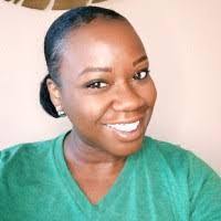 Lisa Bowker's Instagram, Twitter & Facebook