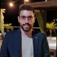 100+ perfiles de «Naredo»