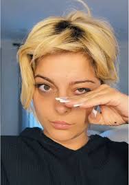 Bebe Rexha (@beberexha) oficial