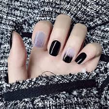 Uñas negras diseños uñas para hombres. Amazon Com Aiyuan Clavos De Unas Postizas De Acrilico Con Diseno De Unas Instantaneas Con Diseno De Unas Postizas Pequenas Y Brillantes Color Negro Beauty