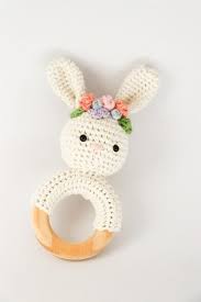 Amigurumi Ile Tavsan Cingirak Yapimi Emekce Com Amigurumi Tig Isleri Amigurumi Desenler