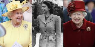 The queen visits the duchess of cambridge's garden at the chelsea flower show. The Queen S Famous Brooches Have Special Hidden Meanings