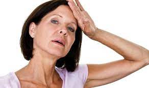 How To Deal With Hot Flushes In Hot Weather - 10 Tips For Menopausal Women  In The Heatwave | Express.co.uk