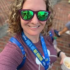 Elizabeth Urick's Instagram, Twitter & Facebook