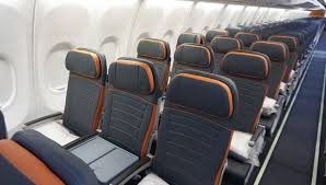 Which only flies boeing 737s and is already contending with the absence of the newer 737 max, which was grounded in march. Os Melhores E Os Piores Assentos Do Boeing 737 Max 8 Da Gol Linhas Aereas Falando De Viagem
