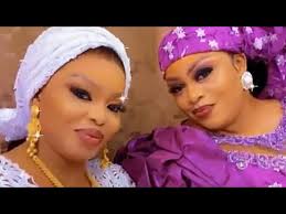 BABANI KONE DINER SUMU ENTREE VIP DE MAFI KEITA, ET IYA SECK, ADJA KONÉ