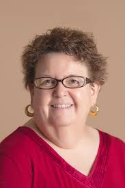 We are pleased to announce that Linda Parenti, M.D., has been selected as  the recipient of the 2025 Distinguished Physician Award, Summa Health's  highest physician honor. Dr. Parenti dedicated her career to