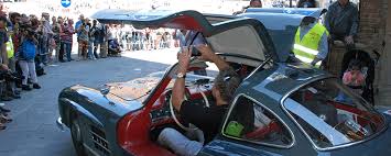 Mille miglia se tiendra à brescia brescia du prochain 12 au 15 mai 2021 en présentant les nouvelles de les enterprises de italie et internationales liées à les secteurs de voitures d'époque, voitures anciennes, sports. Mille Miglia Die Wichtigsten Infos Zur Beruhmten Oldtimer Rallye