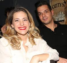 16.02.2022 · μιλώντας στον ελληνικό fm η νατάσσα μποφίλιου αποκάλυψε ότι έχει δεχτεί σωματική κακοποίηση στη δουλειά της. Natassa Mpofilioy Anhrthse Adhmosieyth Fwtografia Apo To Gamo Ths Fthis Gr