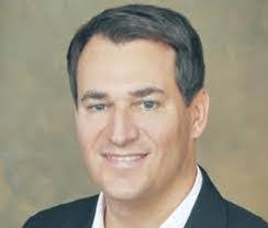 Dana Hinrichs's Instagram, Twitter & Facebook