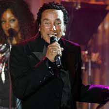 100 Greatest Singers Of All Time Smokey Robinson Singer Linda Ronstadt