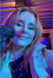 Ariel Levine Country