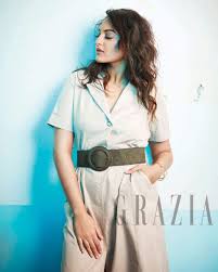 Bollywood S Resident Cool Girl Sonakshi Sinha Gets Real Grazia India Sonakshi sinha, the bubbly queen of bollywood who won everyone's heart with her acting talent, is one true star. bollywood s resident cool girl sonakshi