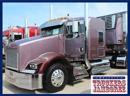 Bj And The Bear Truck Specs Purple 2004 Kenworth T800 Driven By Brent Cross Truckerjamboree Supertrucks Customtruck Iowa80 Truckshow Trucks Kenworth Kenworth Trucks