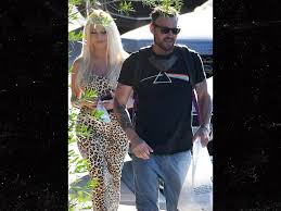 Brian austin green (born brian green; Brian Austin Green Grabs Lunch With Courtney Stodden