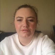 Leah Lott's Instagram, Twitter & Facebook