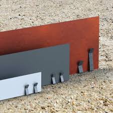 Dans les jardins contemporains, la bordure présente un aspect de plus en plus moderne, qui peut les éléments de béton ne rouillent pas ni se décomposent, ce qui les rend particulièrement appropriés à. Bordure De Jardin Volige En Acier Corten Pas Cher Bordure Acier Bordure Jardin Metal Acier Corten