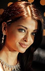 Aishwarya Rai Bachchan Also Go To Rmr 4 Breaking News Rmr4 International Info Regi Aishwarya Rai Aishwarya Rai Bachchan Aishwarya Rai Photo