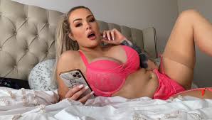 Charley Atwell on X: Giantess Charley question and answer time  t.coMsfCk1Z9RE t.cozDO2YfbIWr  X