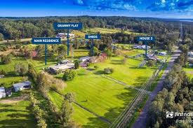 Since 1984 bob/s construction llc has been providing quality roofing, gutters, chimney and repair work throughout new haven county. 104 Real Estate Properties For Sale In Bobs Farm Nsw 2316 Domain