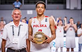 Jeremy sochan, gold medalist and mvp of last summer's fiba u16 european championship b, has committed to baylor, he told espn thursday. The Jeremy Sochan Blog This Is Why I Committed To Baylor