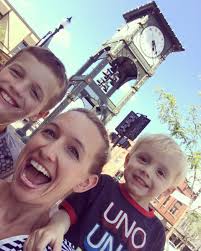 Leann Manning (@leannmanning)