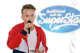 Dsds jeden dienstag & samstag um 20:15 uhr bei rtl und online bei tvnow jetzt streamen Villingendorf Jonas Weisser Macht Bei Dsds Mit Rottweil Umgebung Schwarzwalder Bote